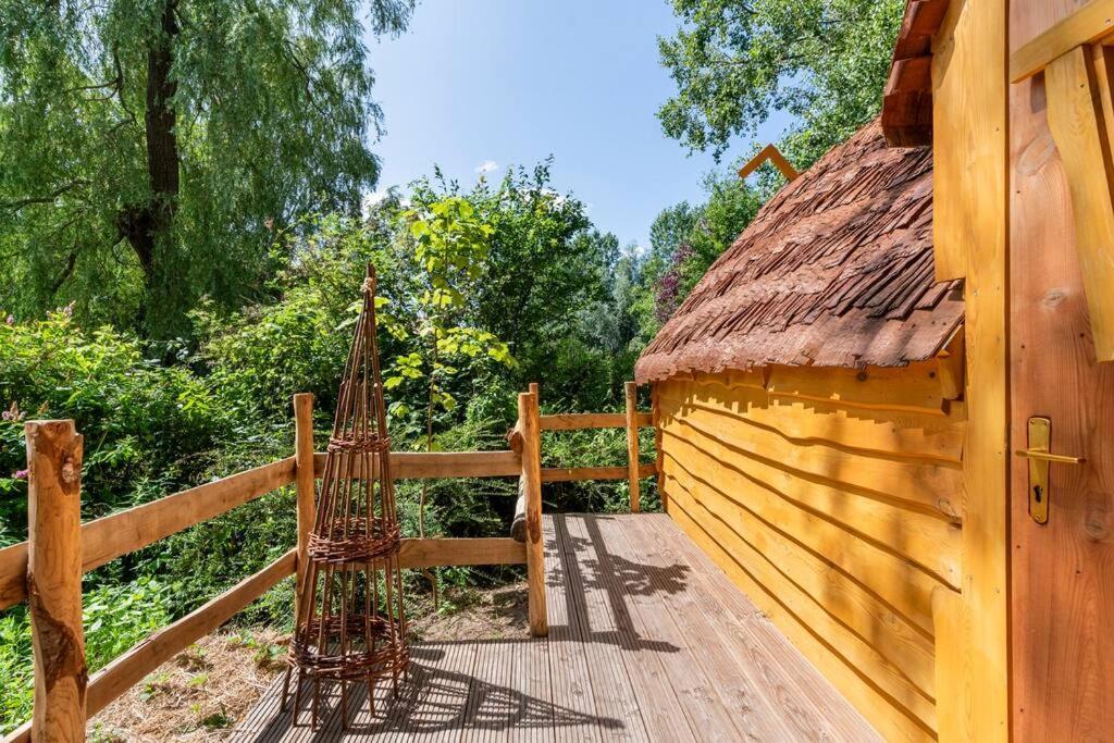 Villa Au Pied Du Frene Herzeele Esterno foto