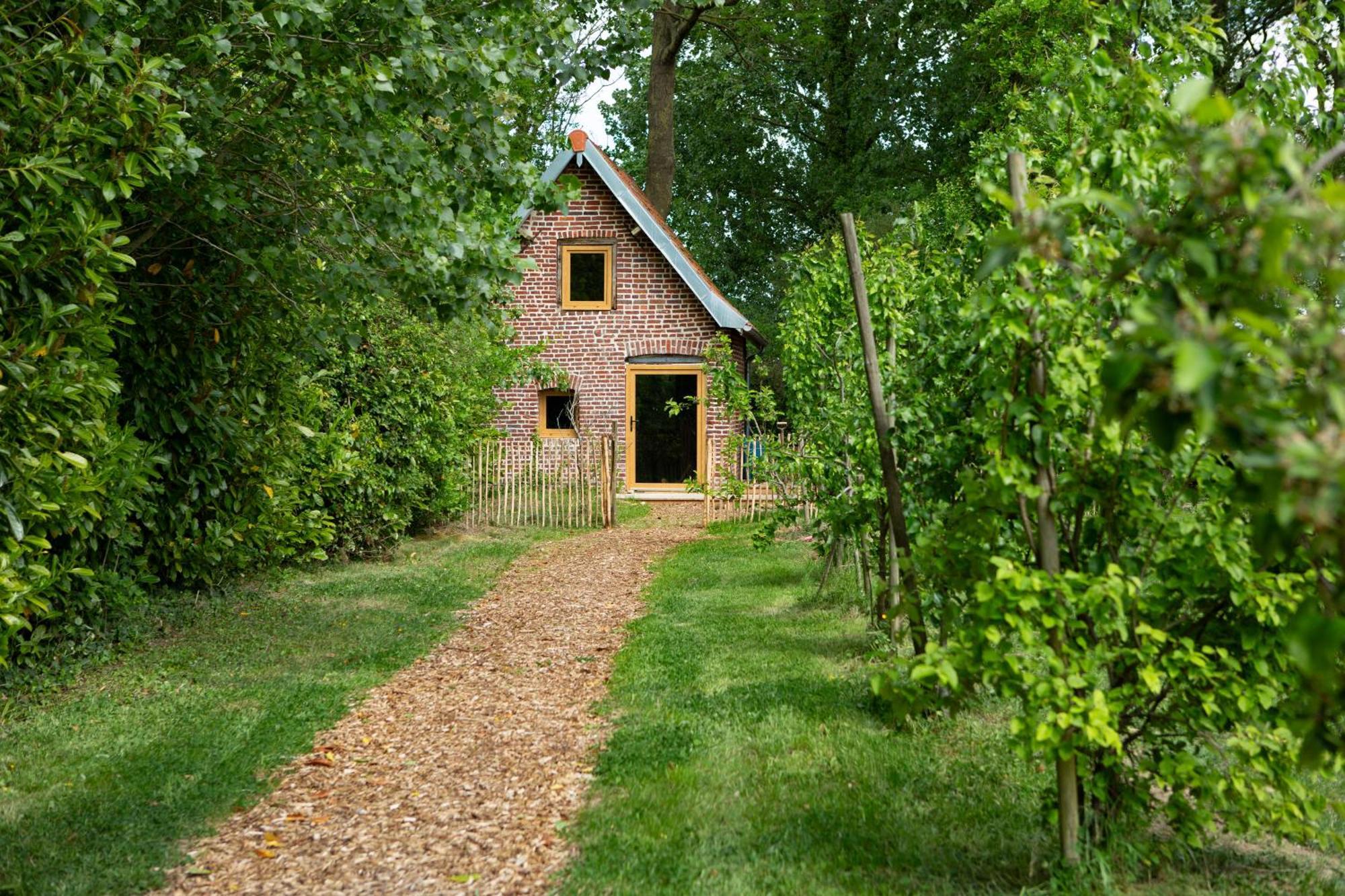 Villa Au Pied Du Frene Herzeele Esterno foto